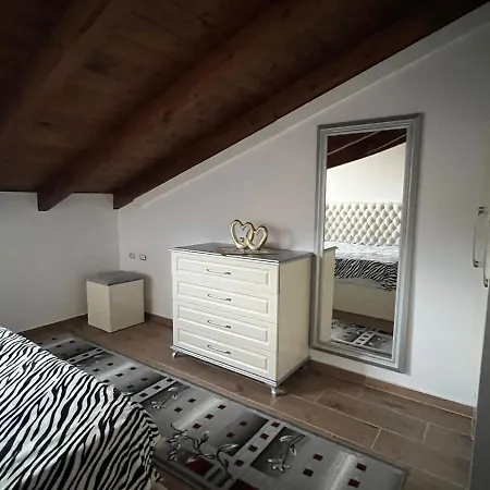 Apartment Idili Historik I Kodres